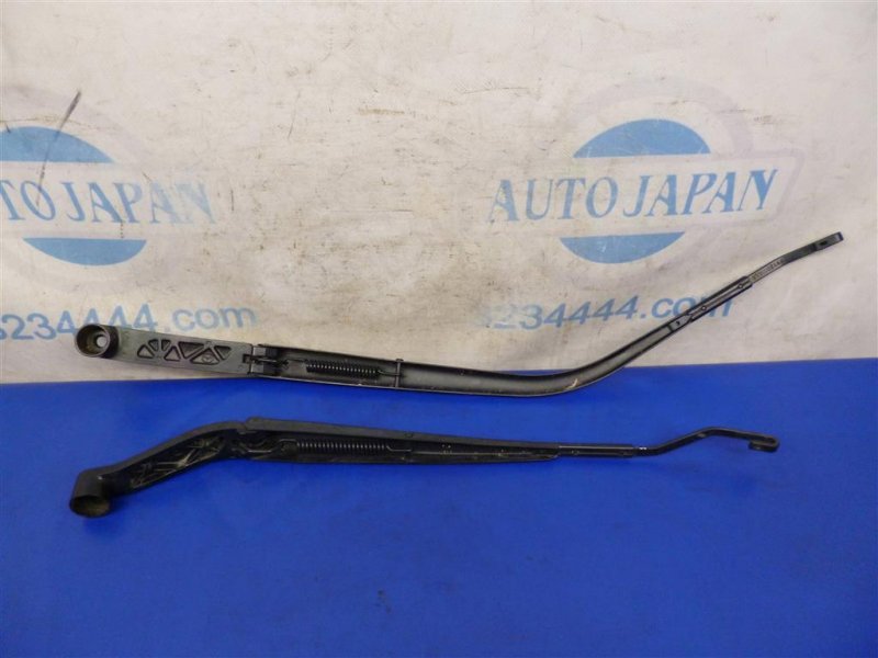 Поводок стеклоочистителя передний MAZDA 3 BL 09-13 Седан 2.0