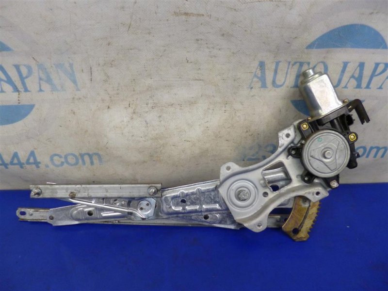 Стеклоподъемник задний левый INFINITI FX S50 03-08 Внедорожник 3.5 Стеклоподъемник задний левый INFINITI FX S50 03-08 Внедорожник 3.5