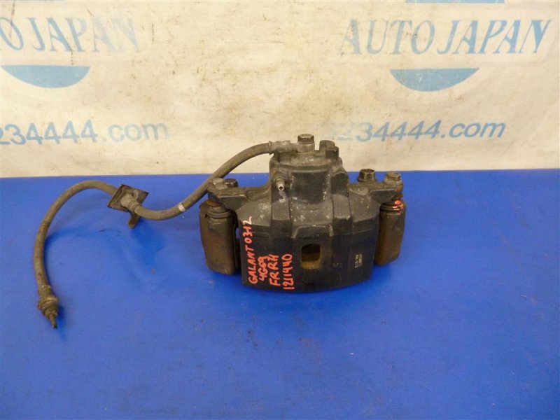 Запчасть суппорт тормозной передний правый MITSUBISHI GALANT 03-12 2010 Седан 2.4 4605A019 Б/У Суппорт тормозной передний правый MITSUBISHI GALANT 03-12 2010 Седан 2.4 4605A019 Б/У