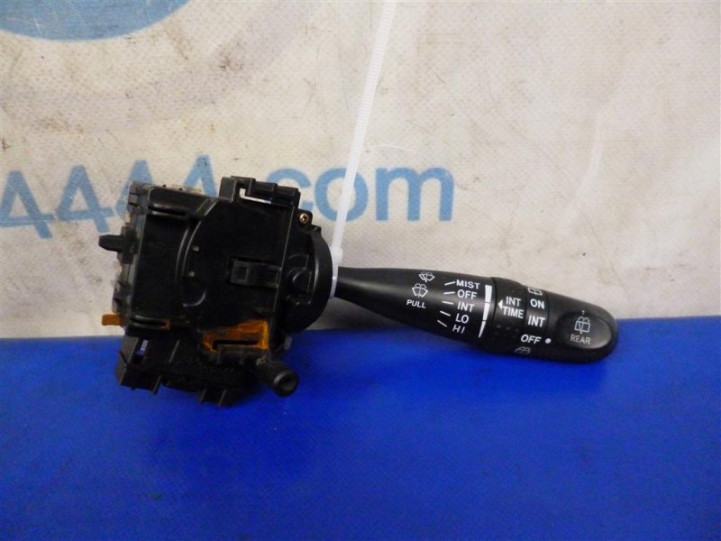 Подрулевой переключатель правый TOYOTA MATRIX 02-08 2002 ZZE132 1.8L 1ZZ-FE 84652-01090 Б/У