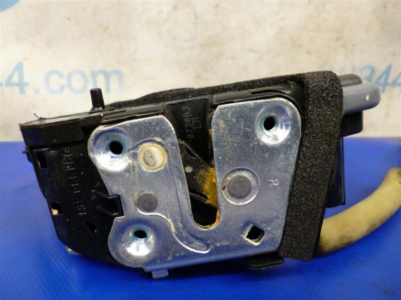 Замок двери задний правый QX60/JX35 12-20