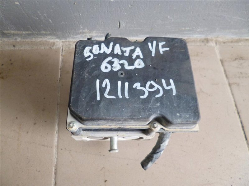Блок ABS HYUNDAI SONATA YF 10-14 2011 YF 2.4 58920-3Q500 Б/У