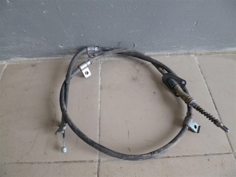 Трос стояночного тормоза задний правый HYUNDAI SONATA YF 10-14 2011 YF 2.4 59770-3Q300 Б/У