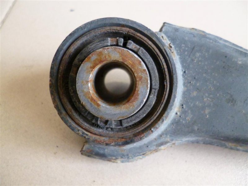 Рычаг задней подвески поперечный верхний задний правый SONATA YF 10-14 2011 Седан 2.4 Рычаг задней подвески поперечный верхний задний правый SONATA YF 10-14 2011 Седан 2.4