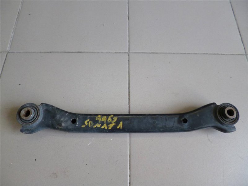 Рычаг задней подвески поперечный верхний задний правый SONATA YF 10-14 2011 Седан 2.4 Рычаг задней подвески поперечный верхний задний правый SONATA YF 10-14 2011 Седан 2.4