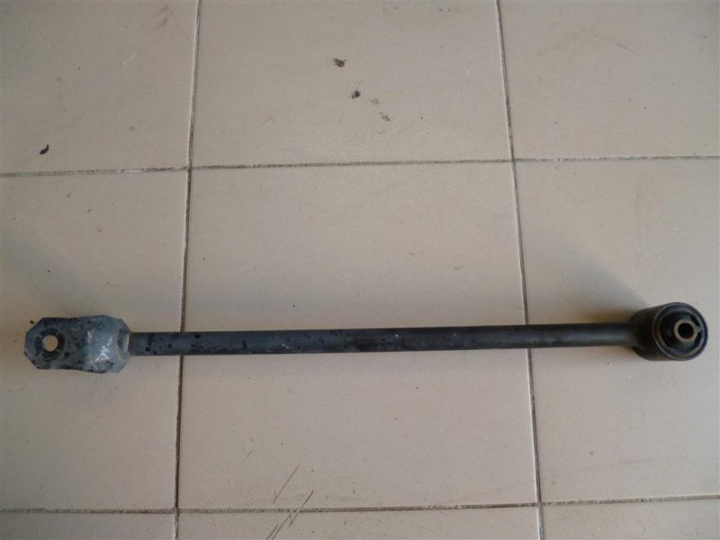 Рычаг задней подвески продольный задний левый LEXUS ES350 06-12 Седан 3.5