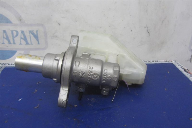 Главный тормозной цилиндр Q50 15-20 2016 Седан 3.0 VR30DDTT Главный тормозной цилиндр Q50 15-20 2016 Седан 3.0 VR30DDTT