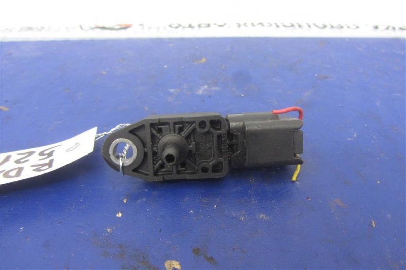 Датчик давления тормозной жидкости RDX 12-19 Датчик давления тормозной жидкости RDX 12-19