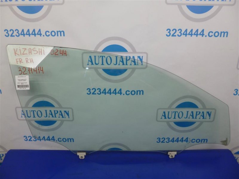 Стекло двери переднее правое SUZUKI KIZASHI 09-14 2010 Седан 2.4 84501-57L00 Б/У