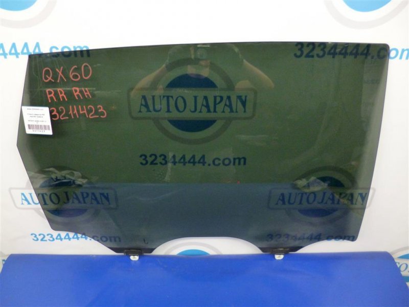 Стекло двери заднее правое INFINITI QX60/JX35 12-20 82300-3JA1A Б/У