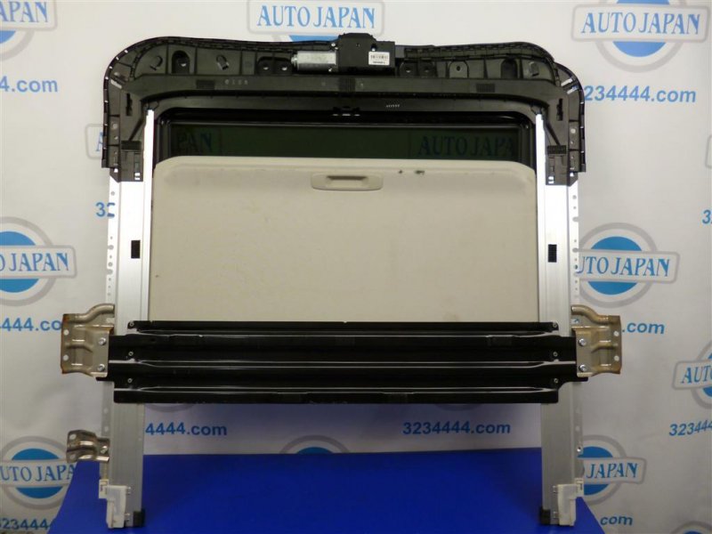 Люк Q50 15-20 2016 Седан 3.0 VR30DDTT