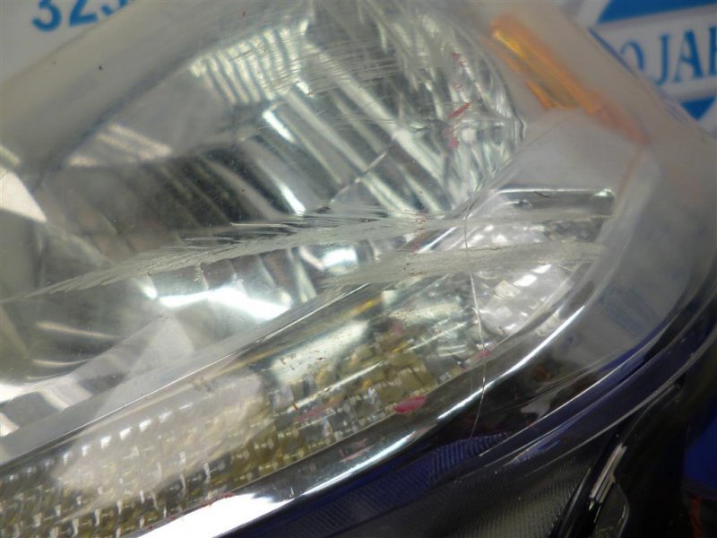 Фара передняя левая TUNDRA 13-