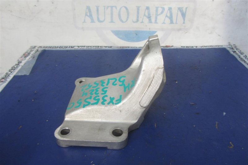 Кронштейн опоры двигателя правый FX S50 03-08 2005 Внедорожник 3.5