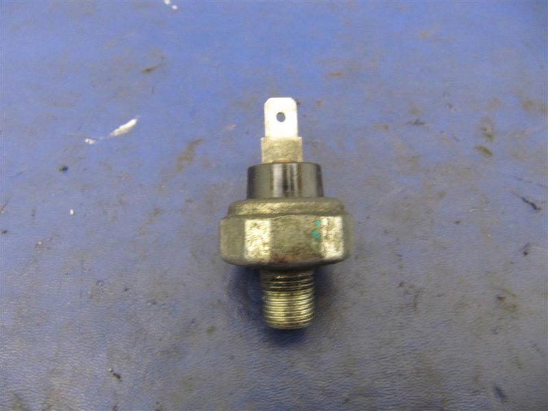 Датчик давления масла ДВС SUBARU FORESTER SH 07-12 EJ204 25240KA040 Б/У