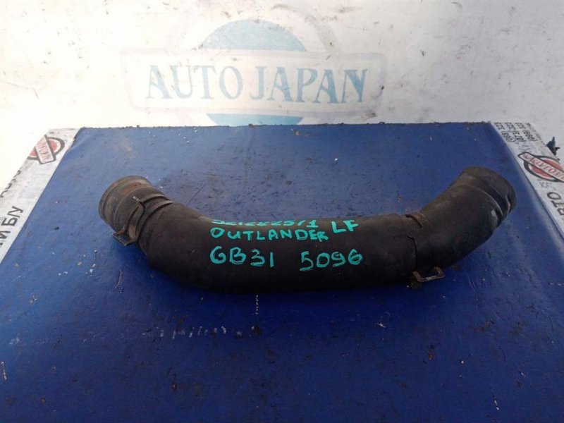 Патрубок системы охлаждения левый MITSUBISHI OUTLANDER XL 05-13 2007 Внедорожник 3.0 1370A130 Б/У