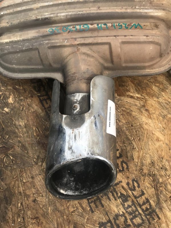 Глушитель R-CLASS W251 05-13 2007 Минивэн OM642950 3.2L Глушитель R-CLASS W251 05-13 2007 Минивэн OM642950 3.2L