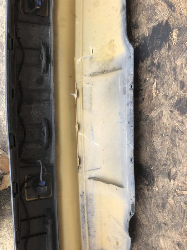 Бампер задний R-CLASS W251 05-13 2007 Минивэн OM642950 3.2L