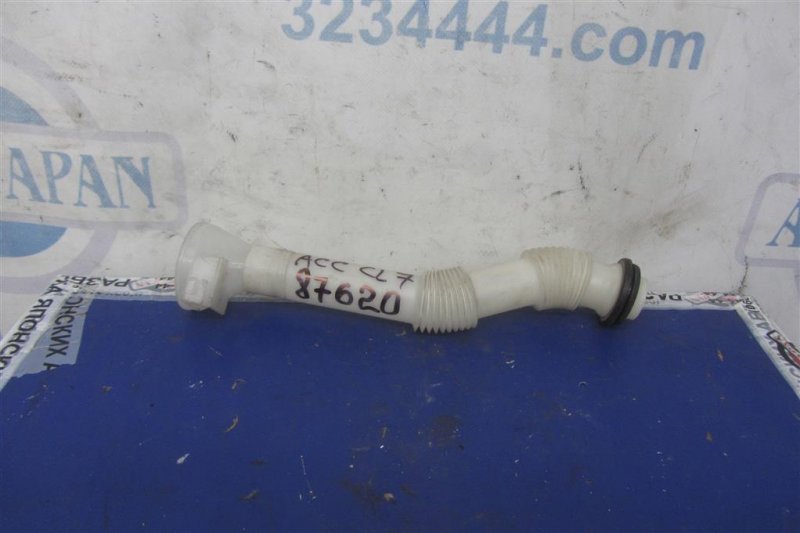 Горловина бачка стеклоомывателя HONDA ACCORD CL7 / TSX 03-08 76805-SEA-003 Б/У