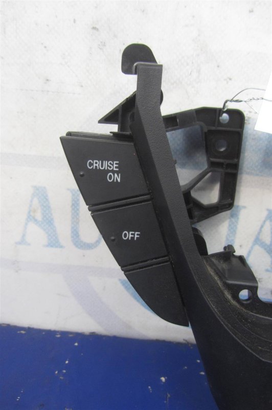 Кнопки на руль CX-7 06-12