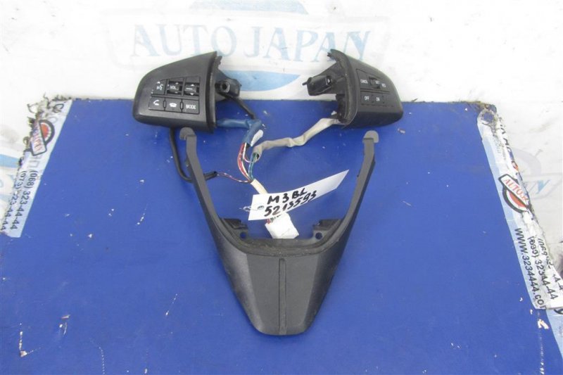 Запчасть кнопки на руль MAZDA 3 BL 09-13 2009 Седан 2.0 BEH3-66-4M0C Б/У Кнопки на руль MAZDA 3 BL 09-13 2009 Седан 2.0 BEH3-66-4M0C Б/У