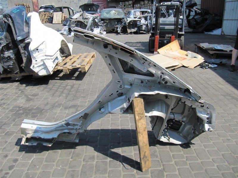 Четверть кузова задняя правый FOCUS 10-18