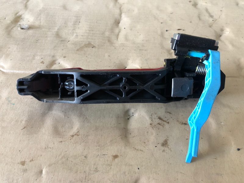 Ручка двери наружная задняя правая AURIS 06-12