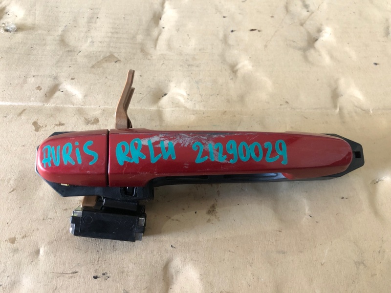 Ручка двери наружная задняя левая TOYOTA AURIS 06-12 69211-12220-03 Б/У