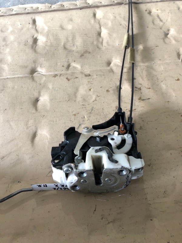 Замок двери передний правый MITSUBISHI LANCER X 10 07-15 Замок двери передний правый MITSUBISHI LANCER X 10 07-15