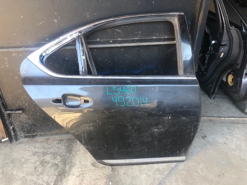 Запчасть дверь задняя правая LEXUS LS460 06-12 67003-50080 Б/У Дверь задняя правая LEXUS LS460 06-12 67003-50080 Б/У