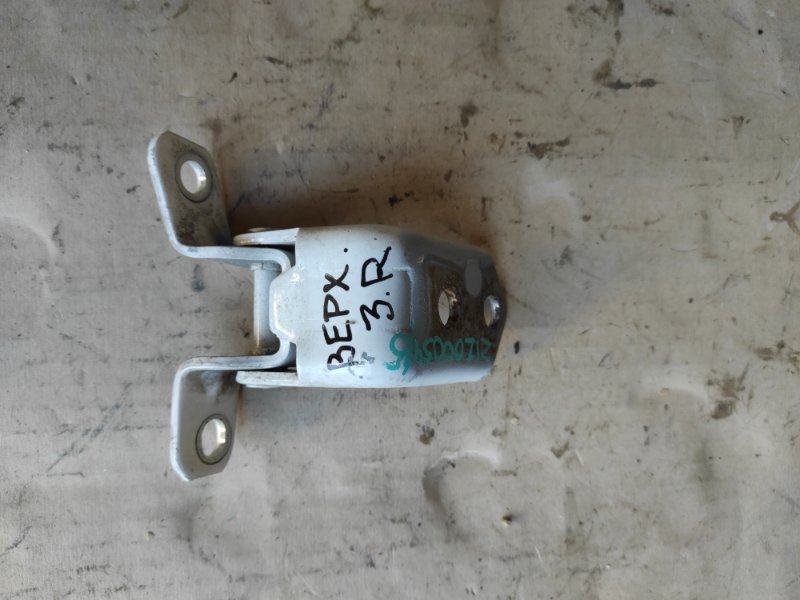 Петля двери верхняя задняя правая MAZDA 3 BL 09-13 2012 Седан 2.0 D461-72-240B Б/У