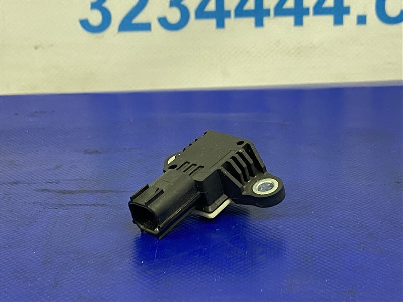 Датчик удара передний левый KIA SORENTO XM 09-14 2012 Внедорожник 2.4 95920-2P050 Б/У