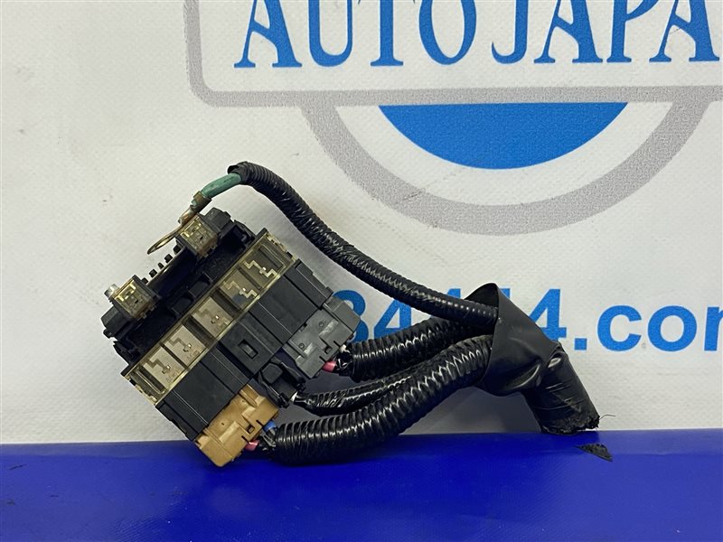 Предохранитель Q50 15-20 2016 Седан 3.0 VR30DDTT Предохранитель Q50 15-20 2016 Седан 3.0 VR30DDTT