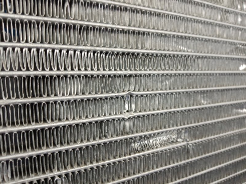 Радиатор основной AVENSIS 03-08