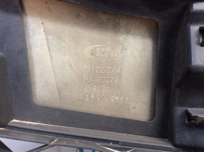 Решетка радиатора RDX 12-19 2012 Внедорожник 3.5