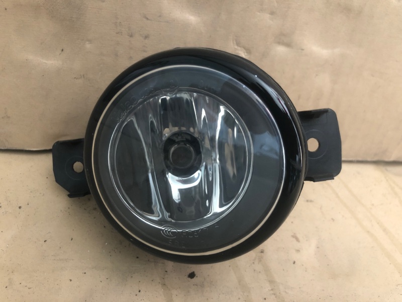 Противотуманная фара правая INFINITI M35/M45 04-10 26150-8993A Б/У