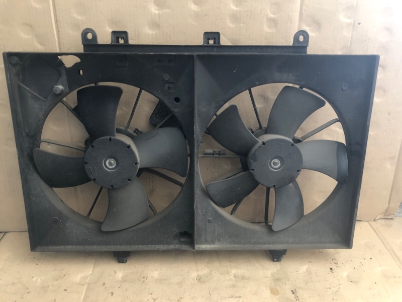 Запчасть диффузор вентилятора основного радиатора INFINITI M35/M45 04-10 21481-EH100 Б/У Диффузор вентилятора основного радиатора INFINITI M35/M45 04-10 21481-EH100 Б/У