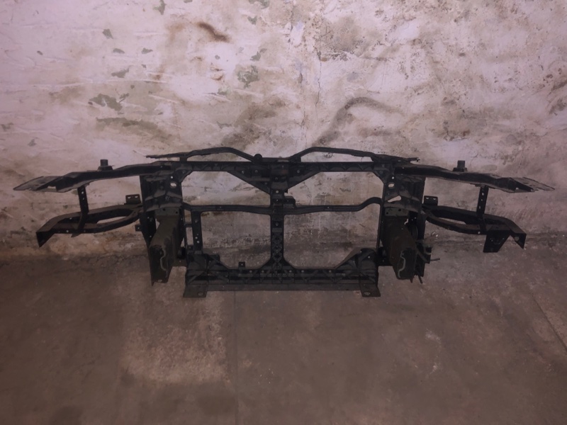 Панель передняя M35/M45 04-10