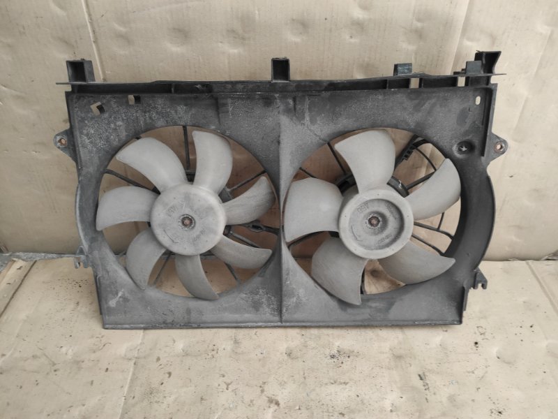 Диффузор вентилятора основного радиатора TOYOTA AVENSIS 03-08 16360-0G040 Б/У