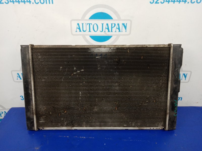 Радиатор основной TOYOTA PRIUS - 30 09-17