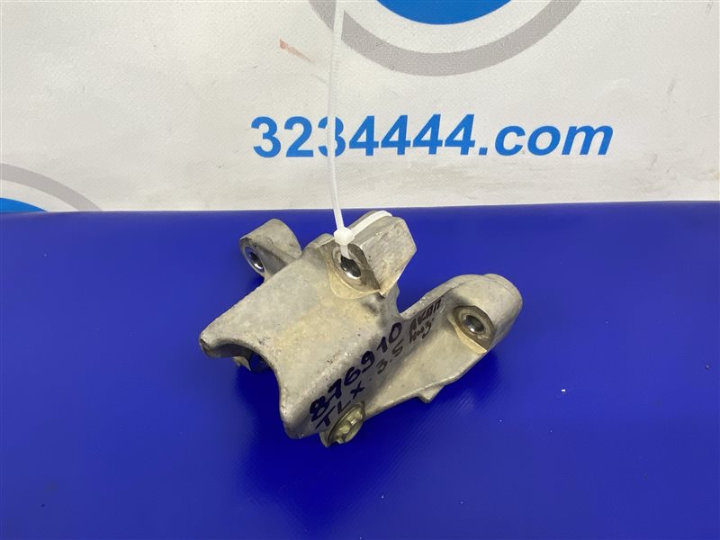 Кронштейн КПП левый ACURA TLX 14-17 3.5 J35Y6 50850-TZ3-A01 Б/У