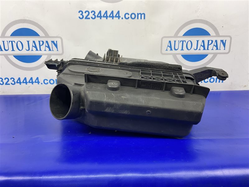 Корпус воздушного фильтра RAV4 00-05 2.0 1AZ
