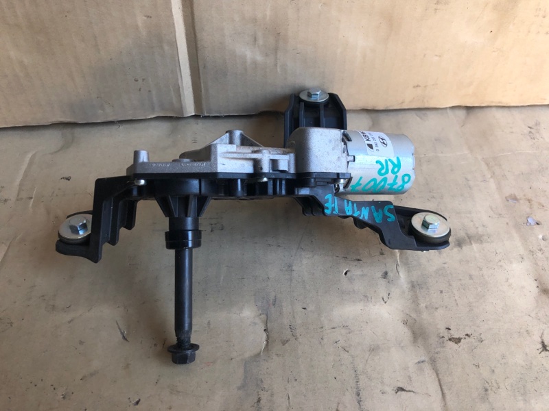 Моторчик стеклоочистителя задний HYUNDAI SANTA FE (TM) 18-23 Моторчик стеклоочистителя задний HYUNDAI SANTA FE (TM) 18-23