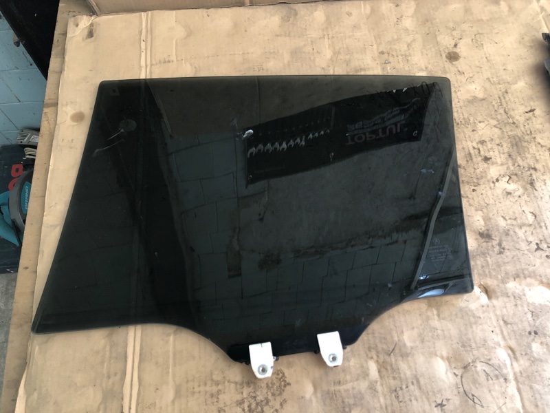 Стекло двери заднее правое ACURA RDX 12-19 Внедорожник 3.5