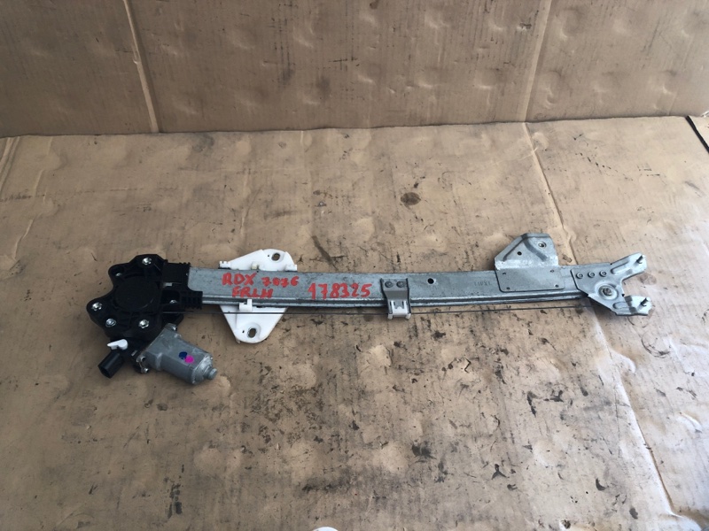 Запчасть стеклоподъемник передний левый ACURA RDX 12-19 2015 Внедорожник 3.5 72250-TX4-A01 Б/У Стеклоподъемник передний левый ACURA RDX 12-19 2015 Внедорожник 3.5 72250-TX4-A01 Б/У