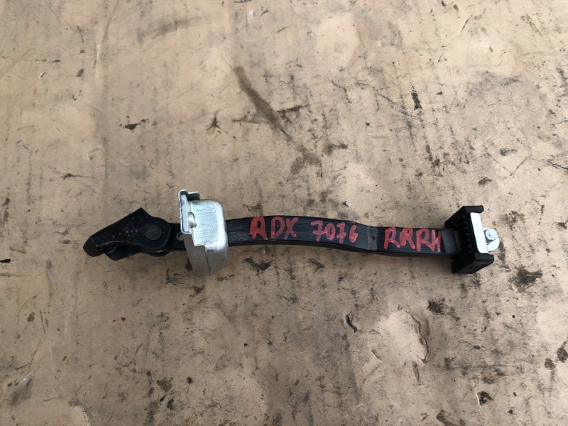 Ограничитель двери задний правый RDX 12-19 2015 Внедорожник 3.5
