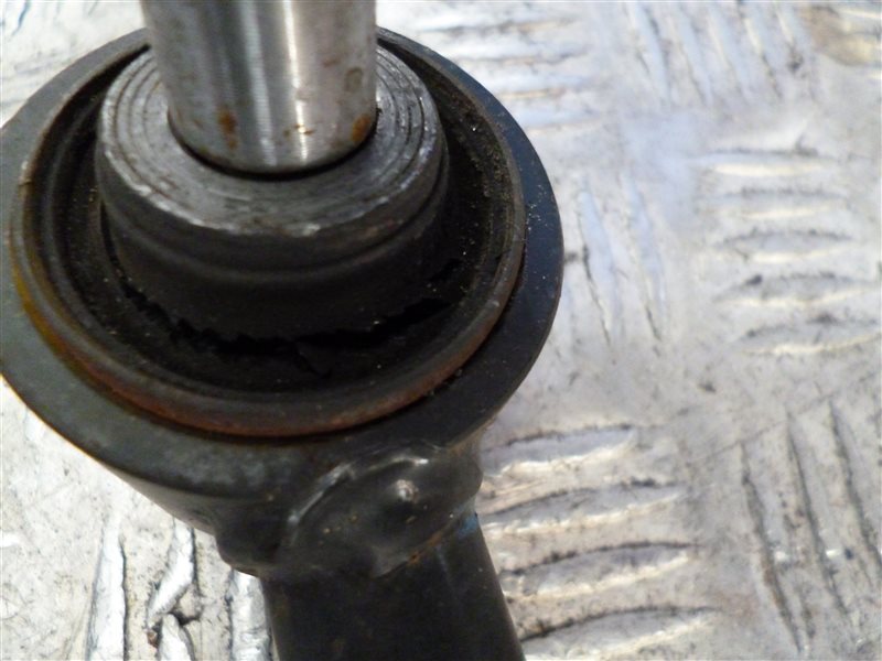 Рычаг задней подвески поперечный нижний задний правый RDX 12-19 2017 Внедорожник 3.5