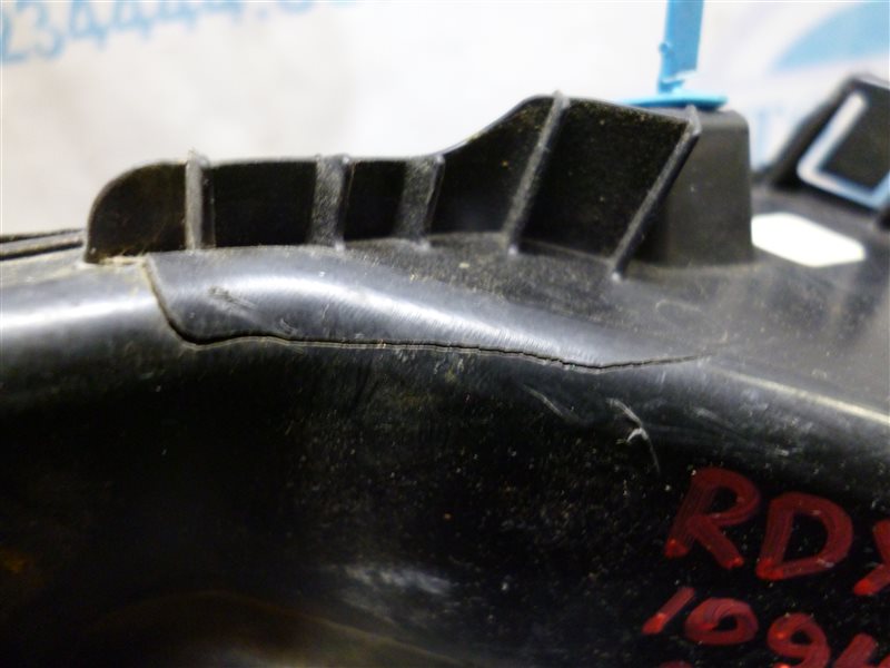 Пластик под лобовое стекло / Жабо передний левый RDX 12-19 2017 Внедорожник 3.5