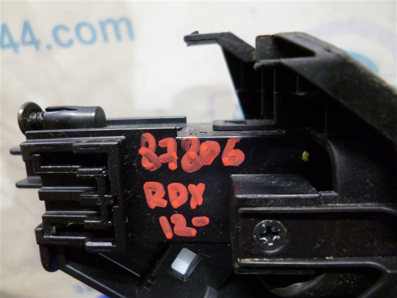 Замок бардачка RDX 12-19 2017 Внедорожник 3.5