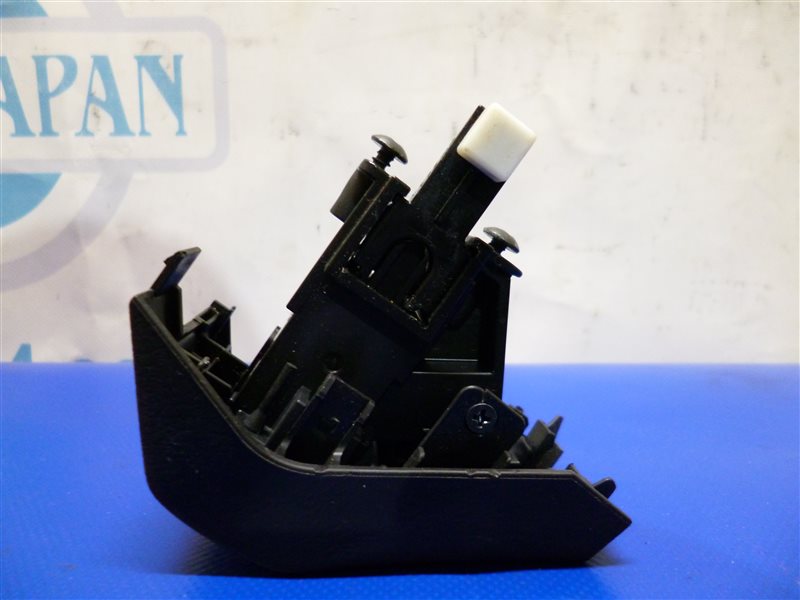 Замок бардачка RDX 12-19 2017 Внедорожник 3.5