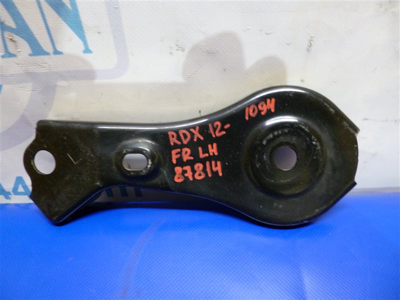 Запчасть крепление балки подвески переднее левое ACURA RDX 12-19 2017 Внедорожник 3.5 50266-TA0-A00 Б/У Крепление балки подвески переднее левое ACURA RDX 12-19 2017 Внедорожник 3.5 50266-TA0-A00 Б/У